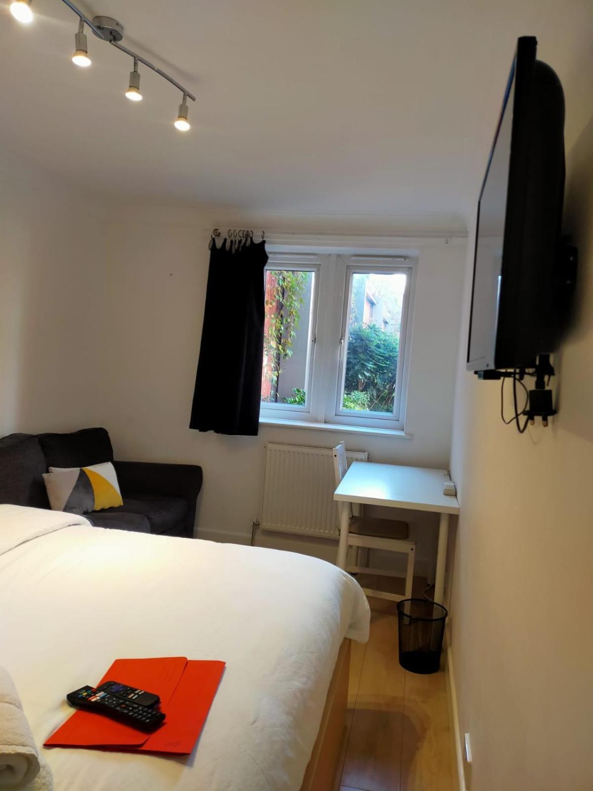 شقة Cobbold Court Share Flat لندن المظهر الخارجي الصورة